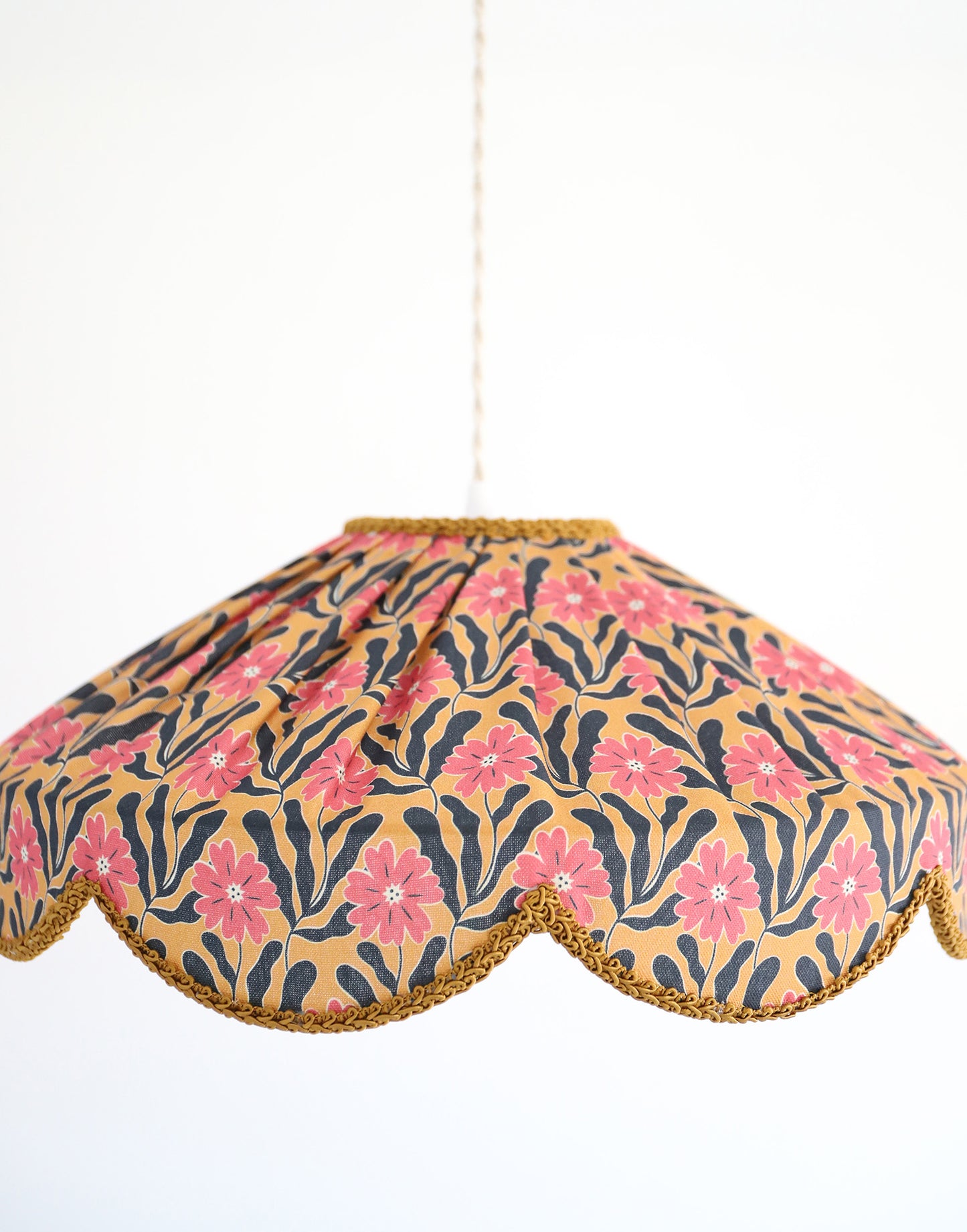 Suspension forme florale Cosette "goa flowers"