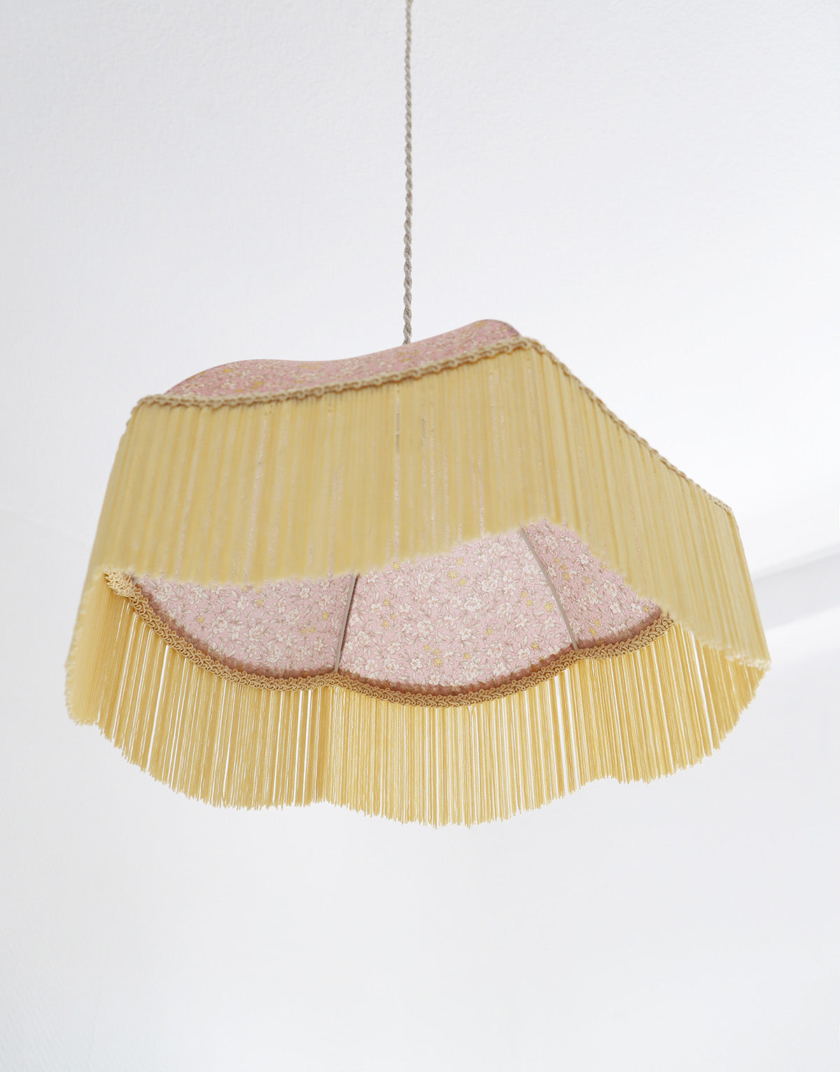 Suspension vintage parapluie imprimée avec franges