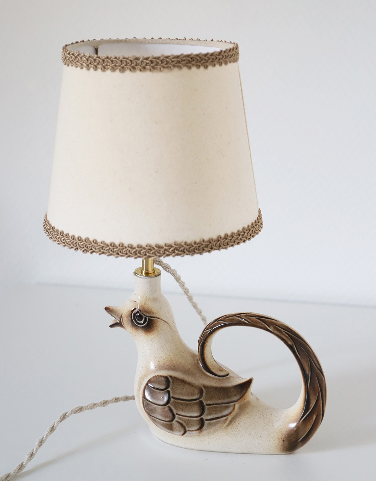 Lampe à poser, pied en céramique "oiseau" années 50