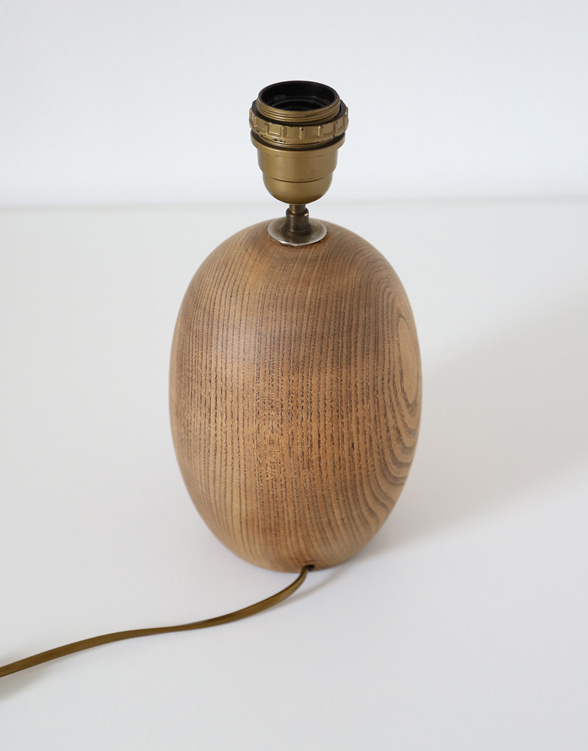 Lampe Upcyclée Mid-Century, Pied Bois et Abat-jour Jungle Florale