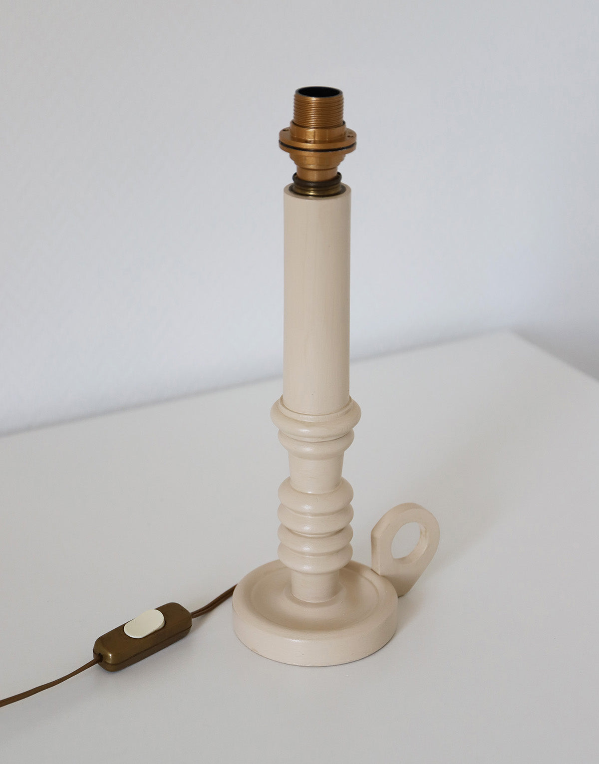 Lampe Vintage Revisité, Pied de Lampe Ancien Revalorisé & Abat-jour Rayé