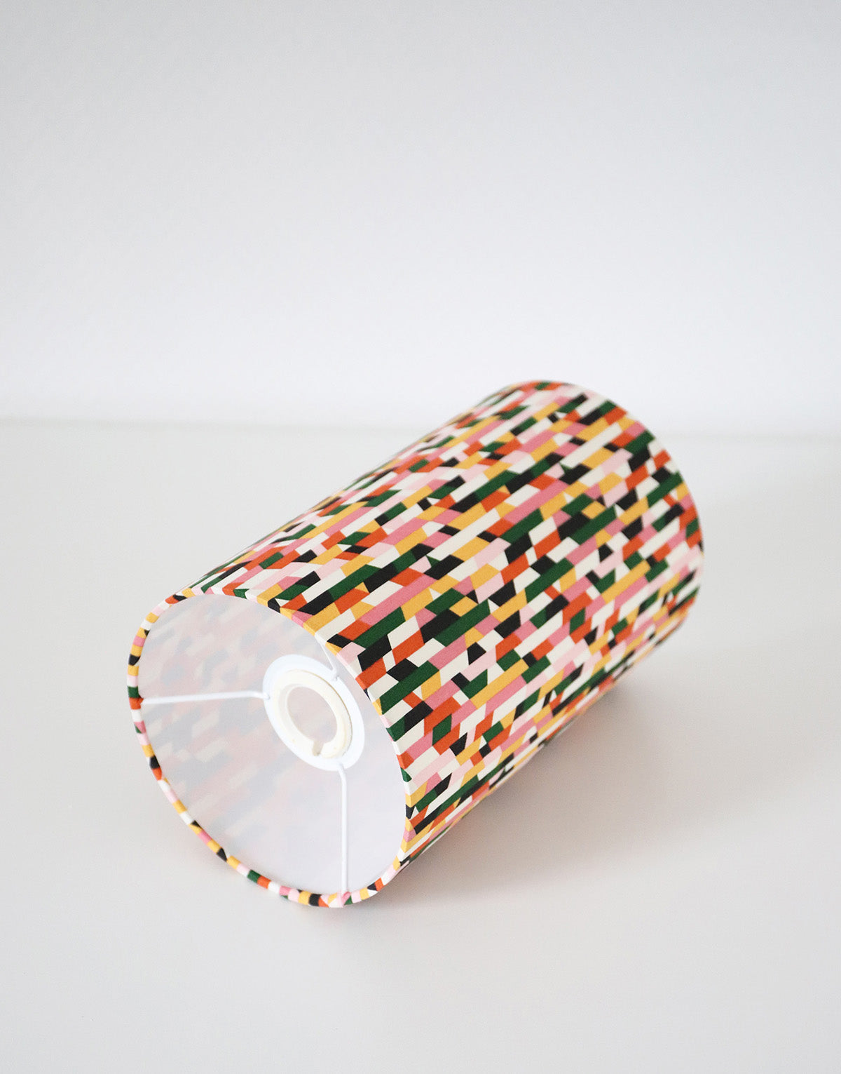 Lampes de chevet, pied bois et abat-jour imprimé