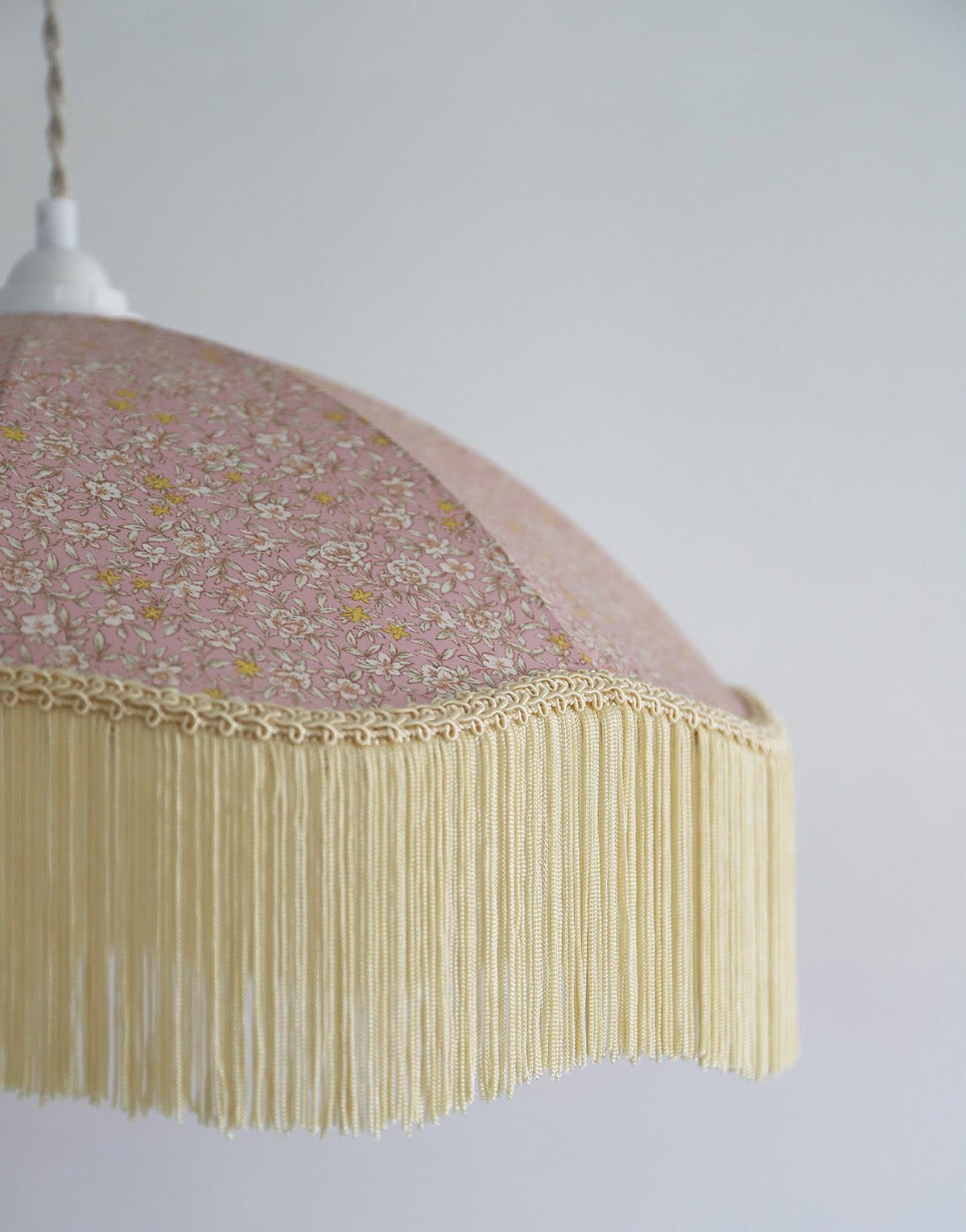 Suspension vintage parapluie imprimée avec franges D45 cm