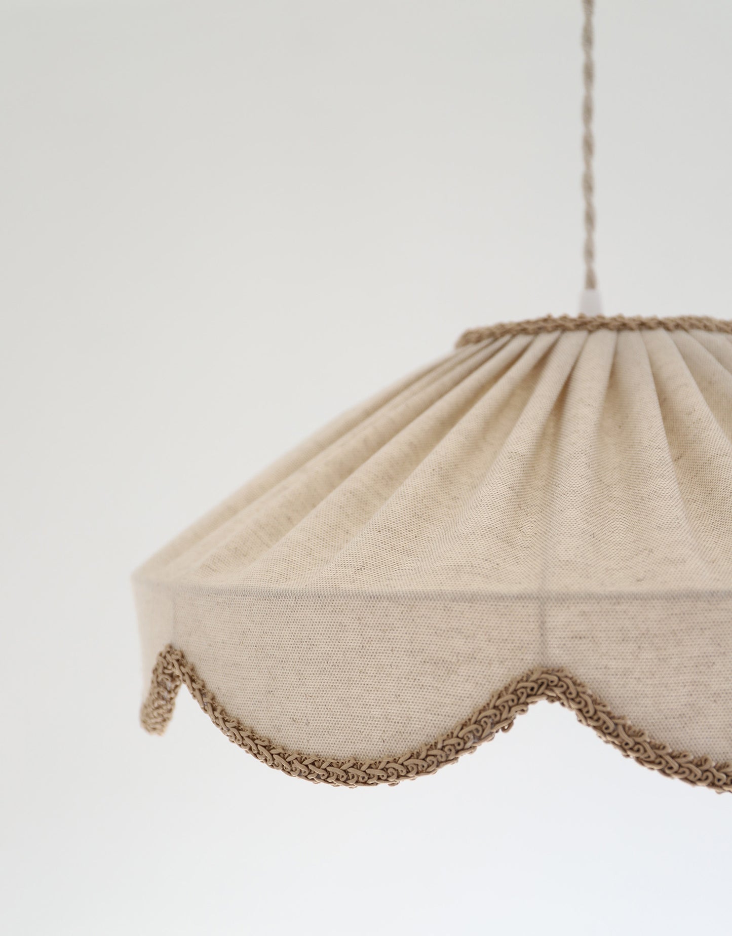 Suspension forme florale unie Cosette "classic"