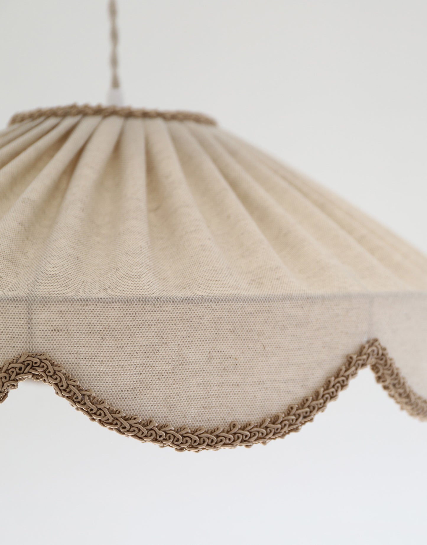 Suspension forme florale unie Cosette "classic"