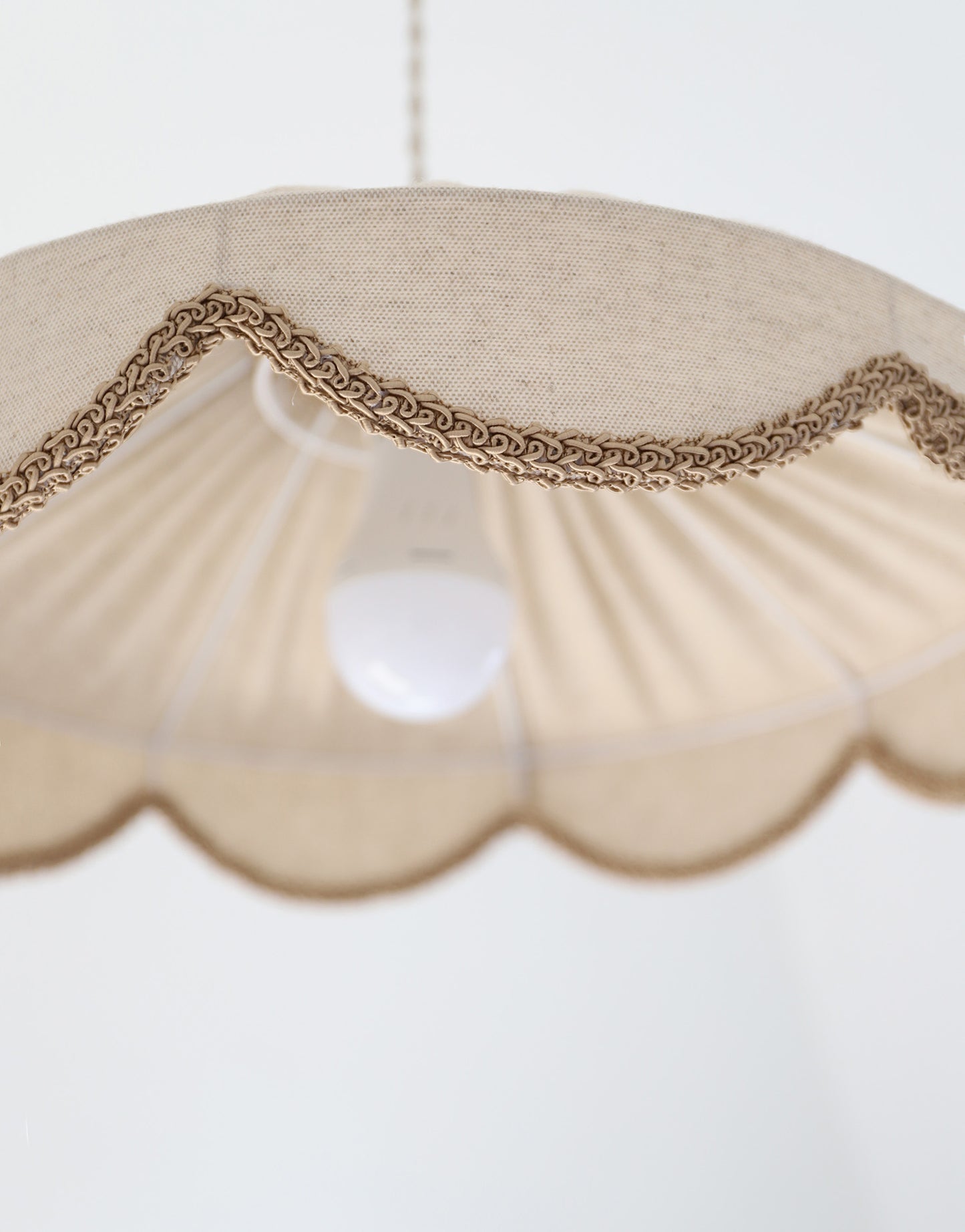 Suspension forme florale unie Cosette "classic"