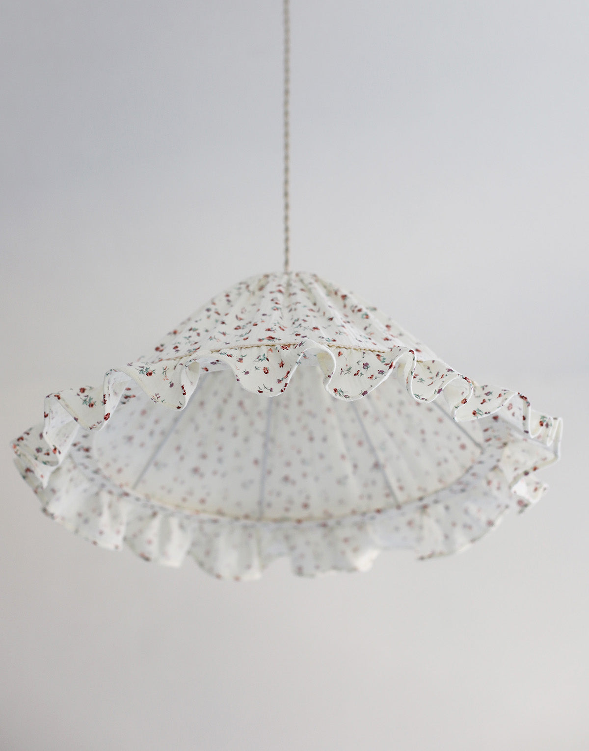 Suspension conique avec volant Emilia "tiny flowers"