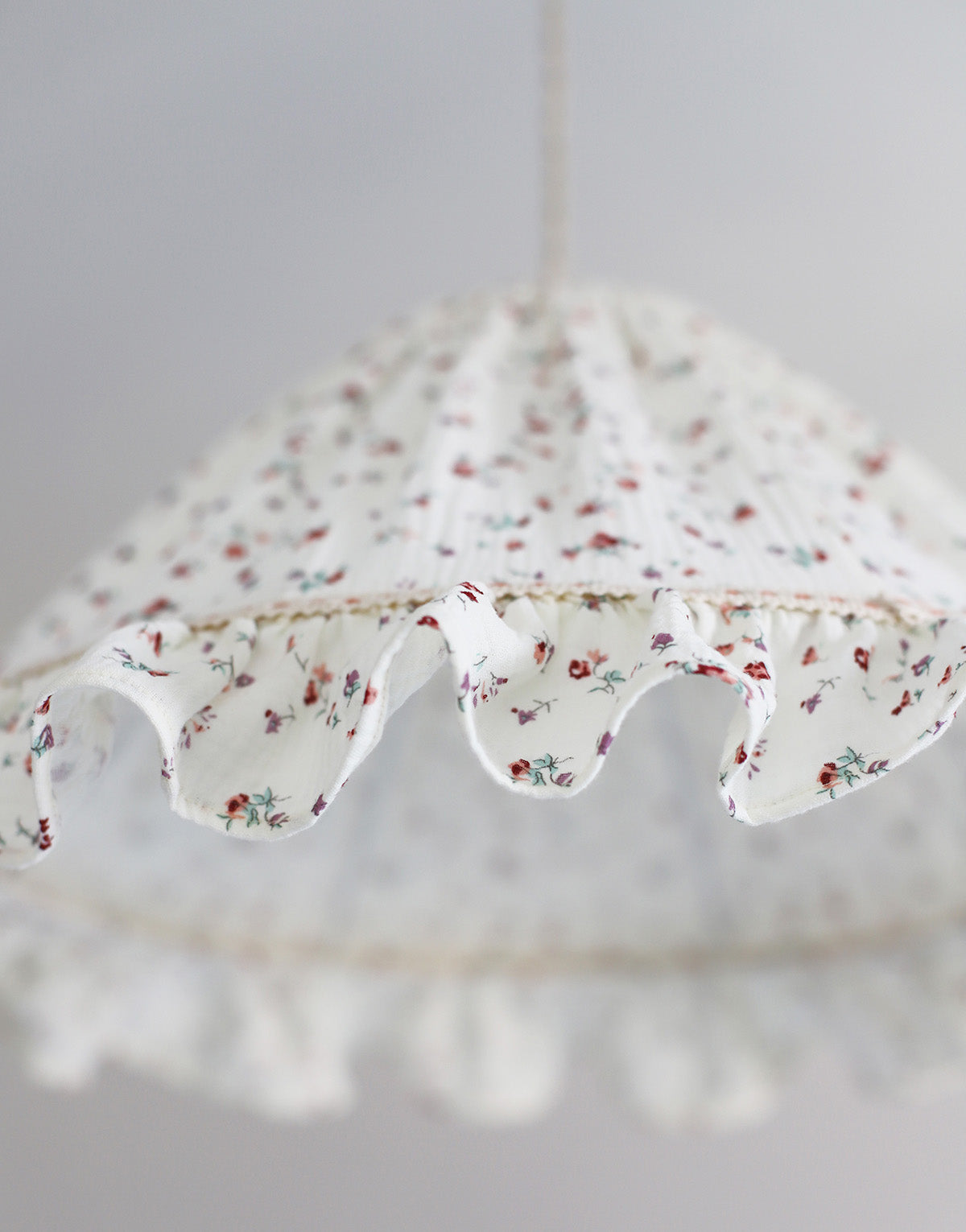 Suspension conique avec volant Emilia "tiny flowers"