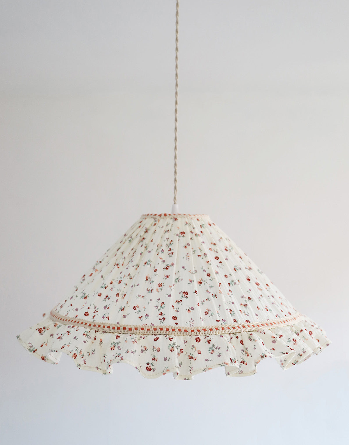 Suspension conique avec volant Emilia "tiny flowers"