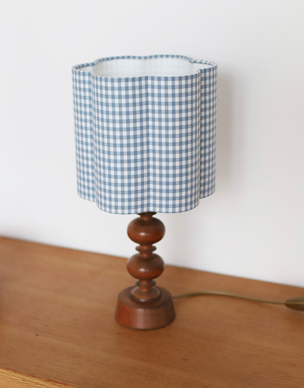 Abat-jour forme fleur Flora "mini vichy bleu ciel"