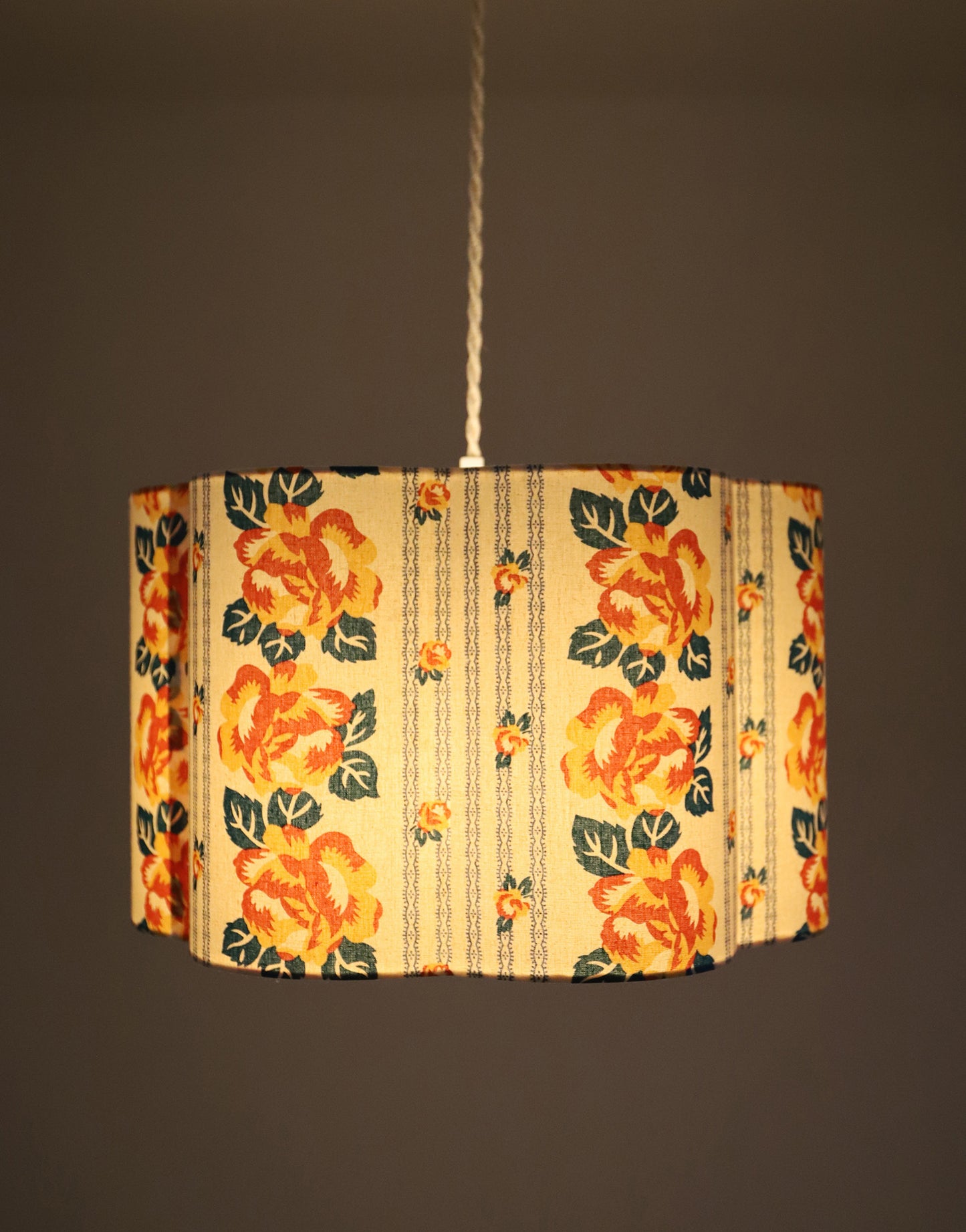 Suspension forme fleur Flora "vanavez flowers"