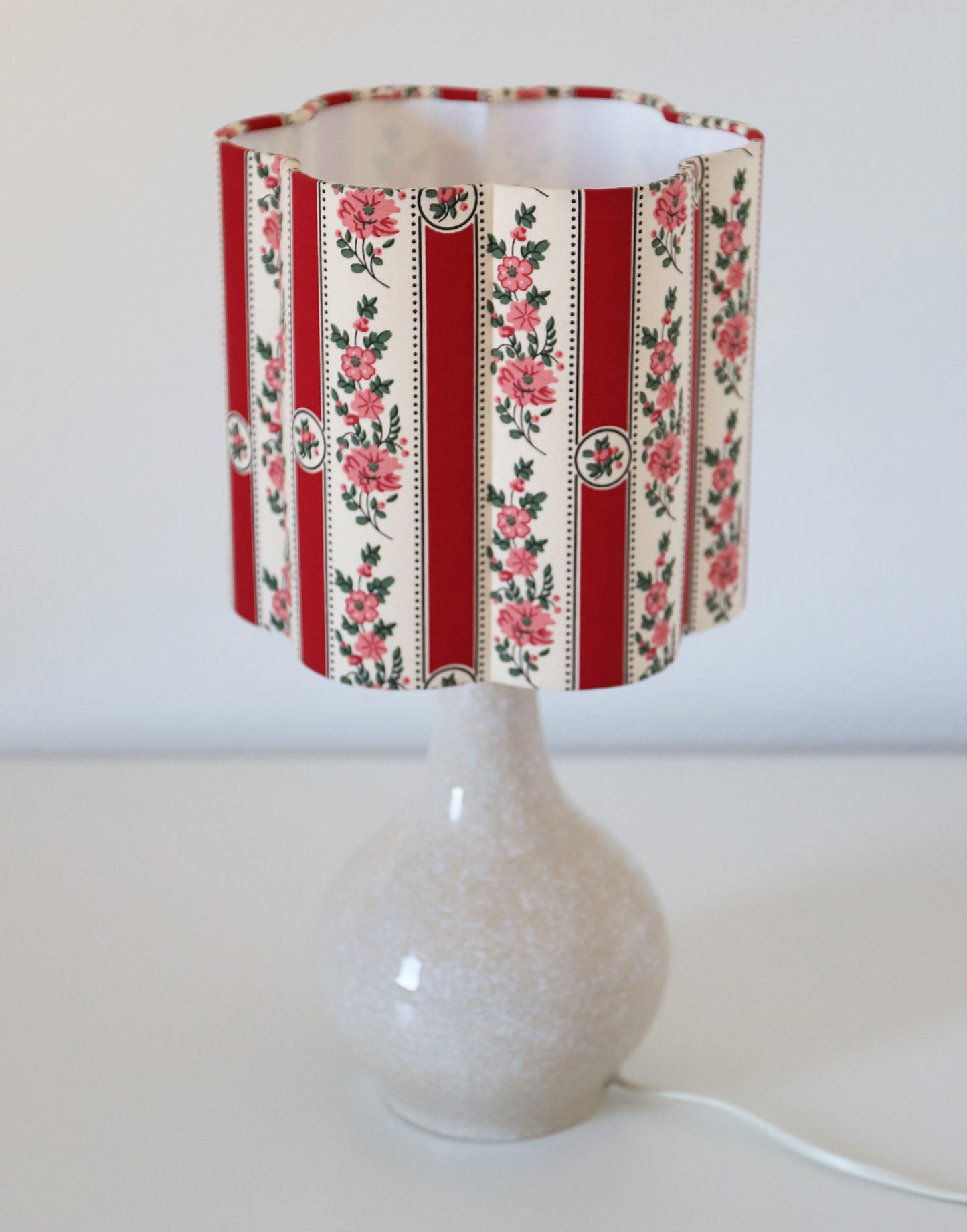 Abat-jour forme fleur Flora "sobremonte rouge"