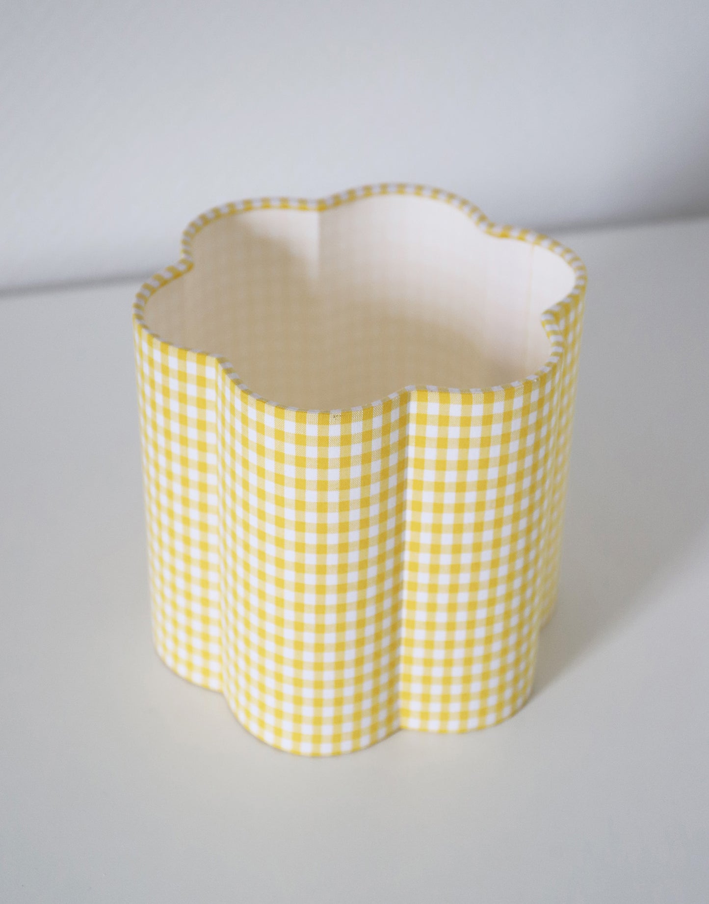 Abat-jour forme fleur Flora "mini vichy jaune citron"