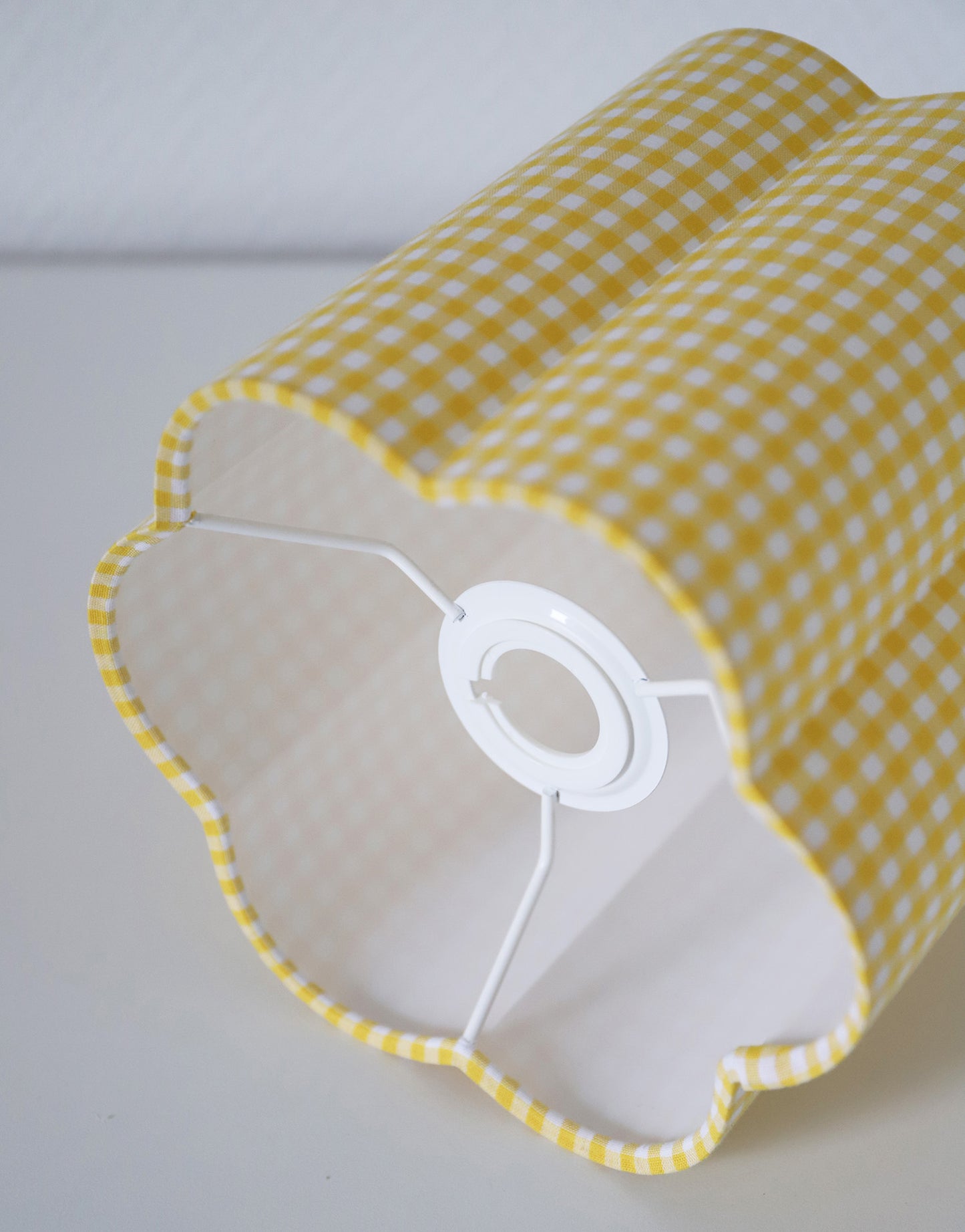 Abat-jour forme fleur Flora "mini vichy jaune citron"