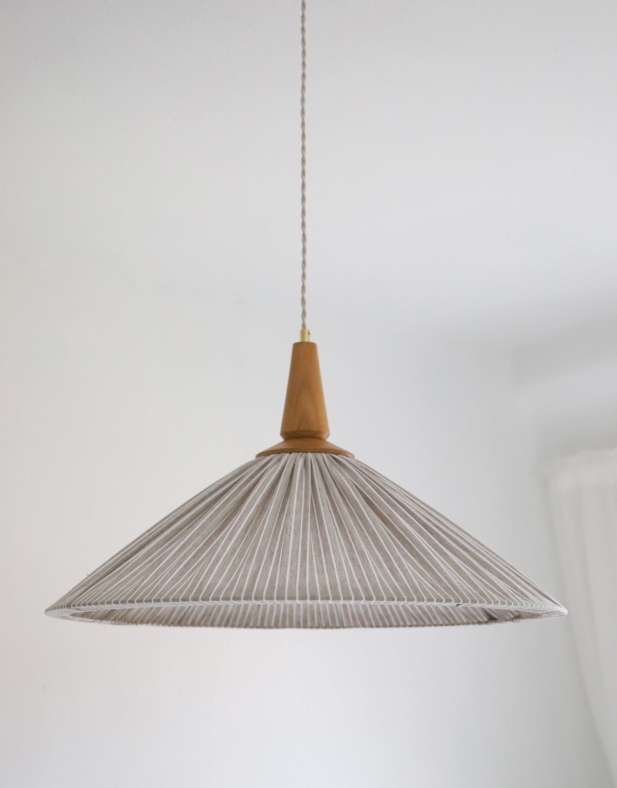 Suspension ELEONORE — 60 cm, lin et coton rayé olive