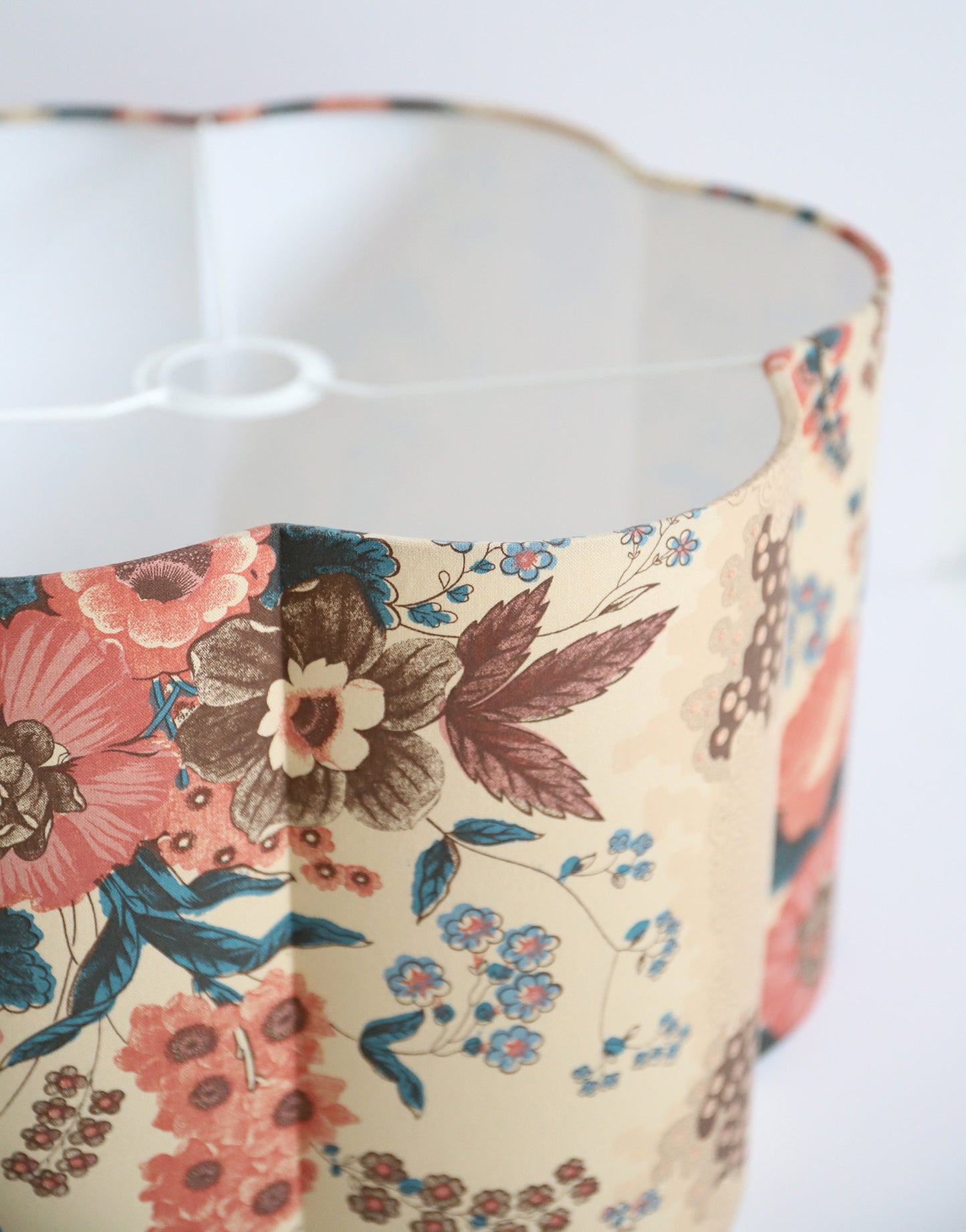 Abat-jour forme fleur Flora "Isabelle"