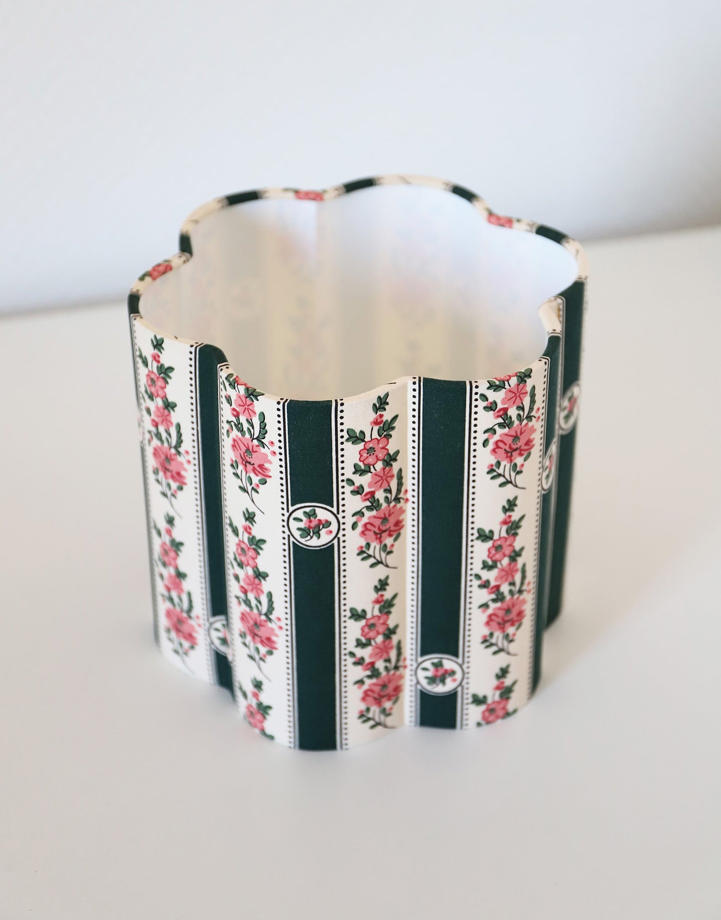 Abat-jour forme fleur Flora "sobremonte vert"
