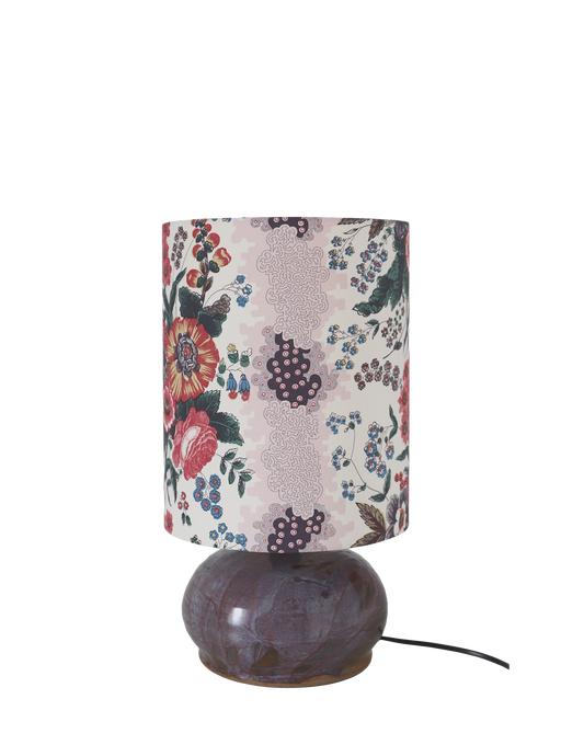 Lampe vintage recyclée — Céramique artisanale prune et abat-jour Fleurs anciennes