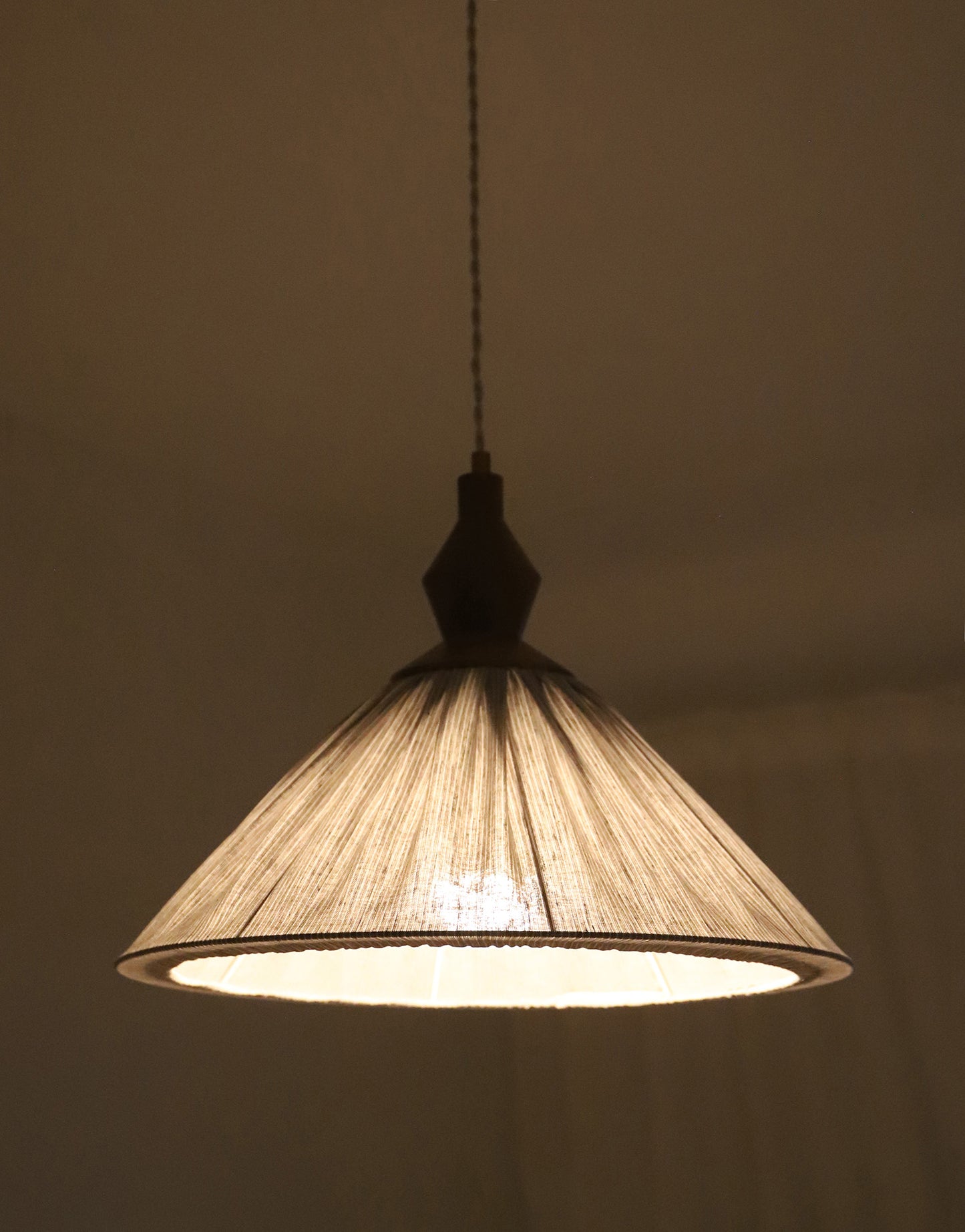 Suspension plissée Olga lin et coton fines rayures classic grey