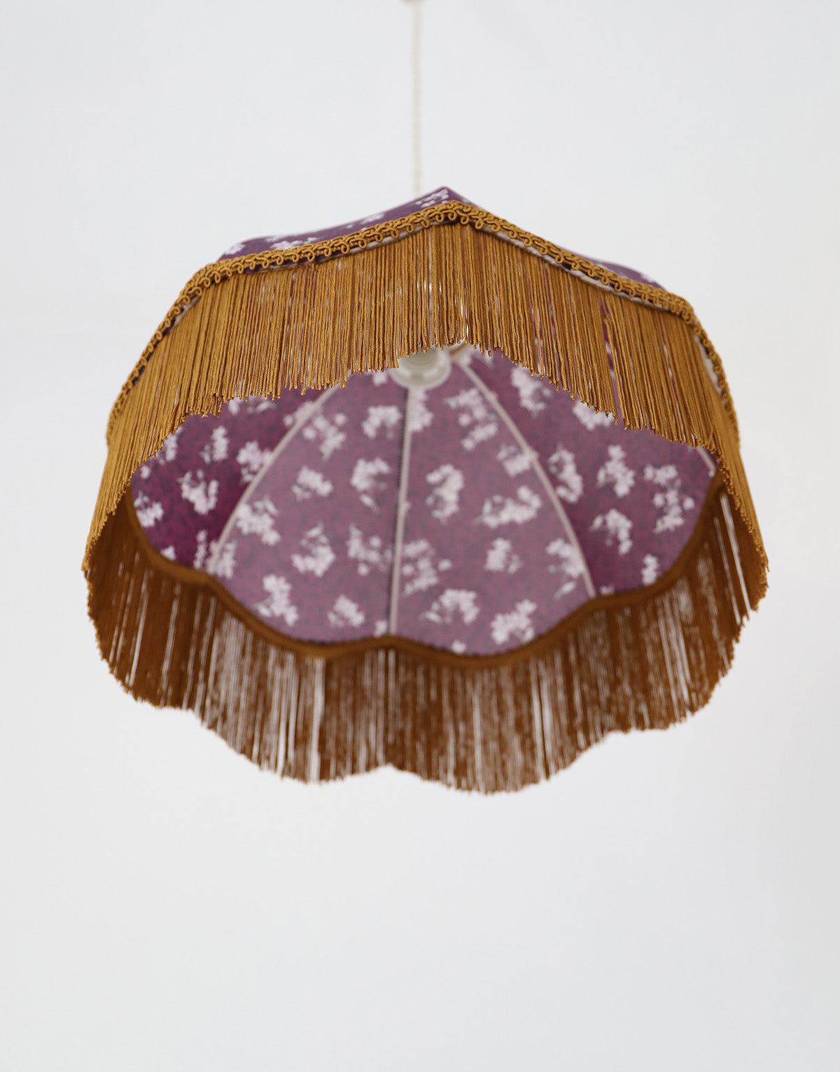 Suspension vintage parapluie imprimée liberty avec franges