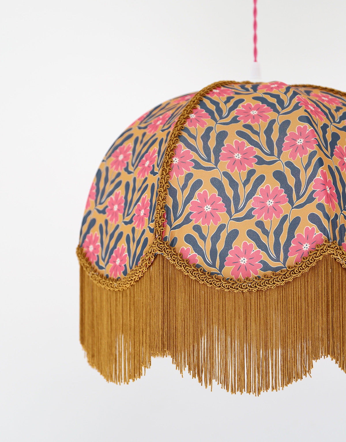 Suspension vintage pétale arrondi imprimée avec franges