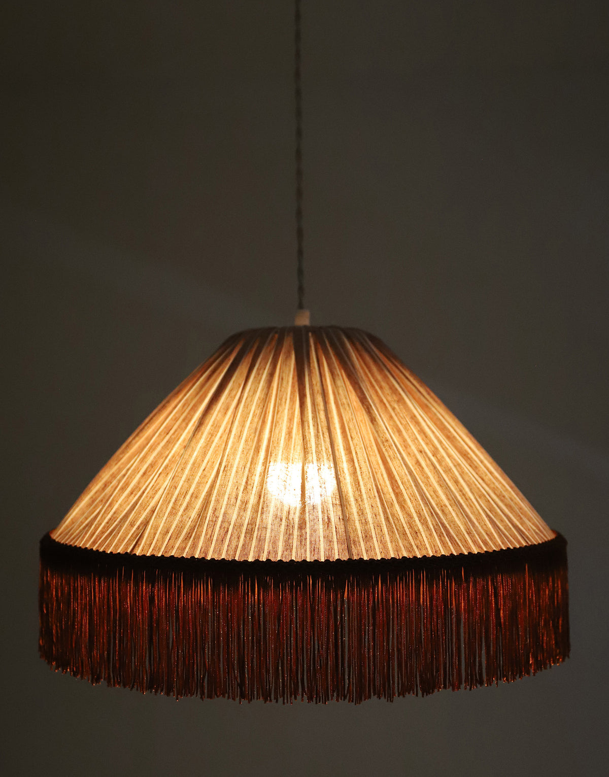 Suspension BELLA — Rayures Terra, franges bohème