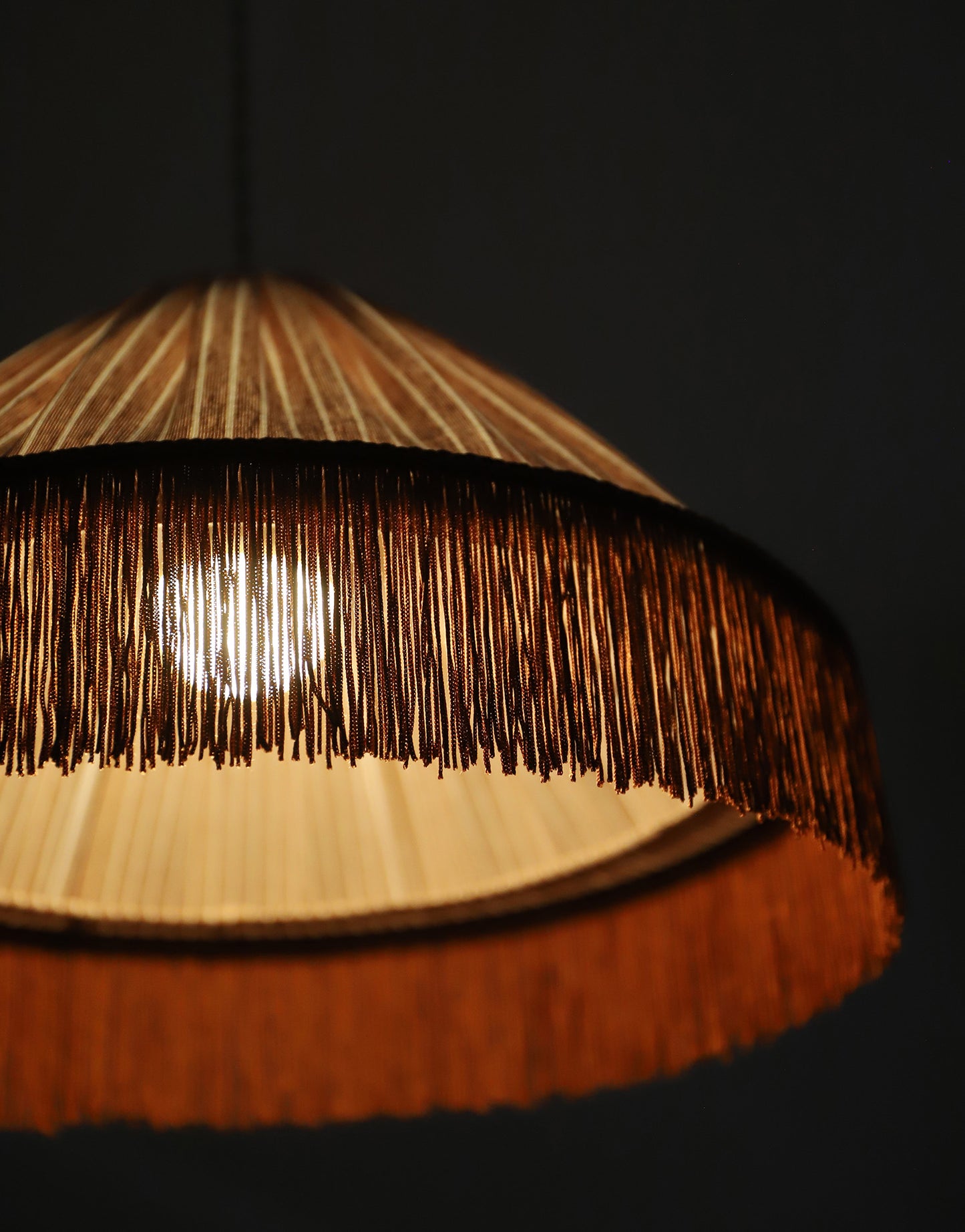 Suspension BELLA — Rayures Terra, franges bohème