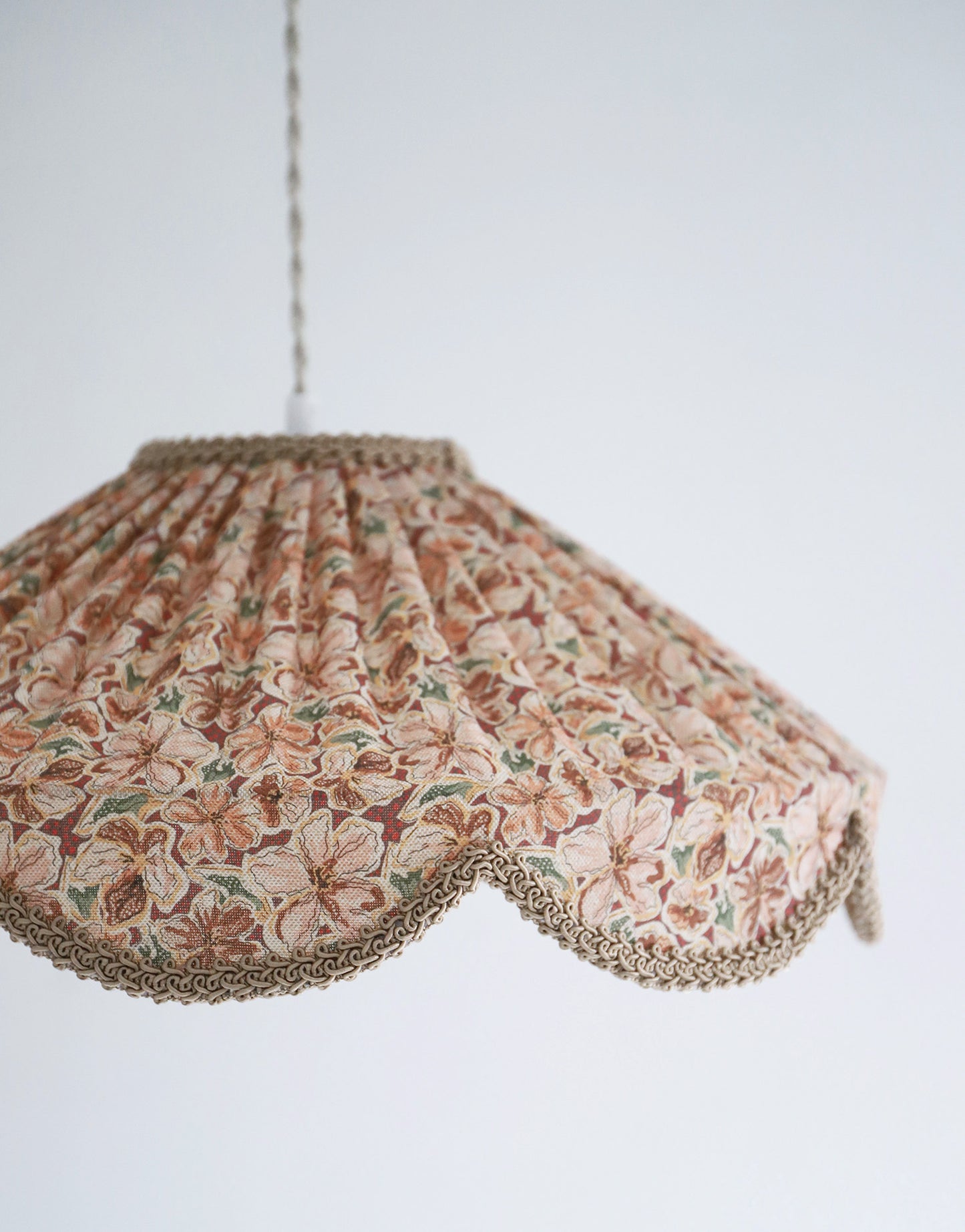 Suspension forme florale imprimé Cosette "fleurs de provence"