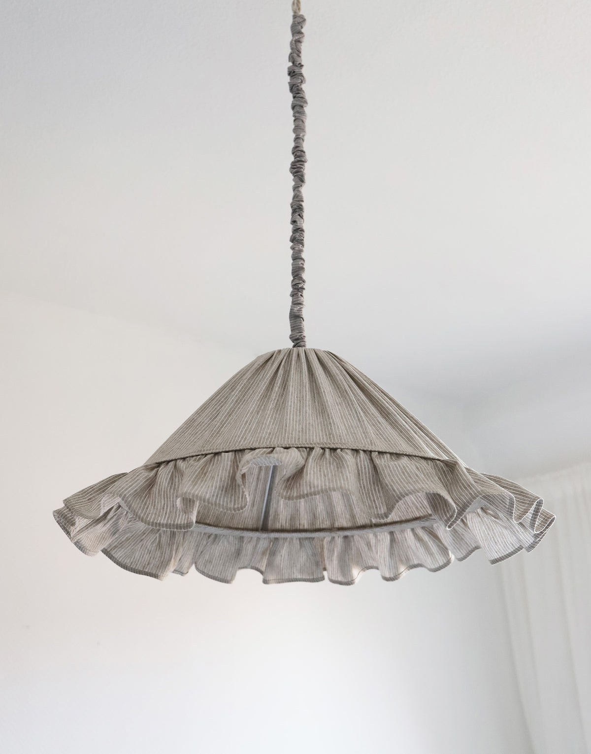 Suspension EMILIA — Fines Rayures Olive