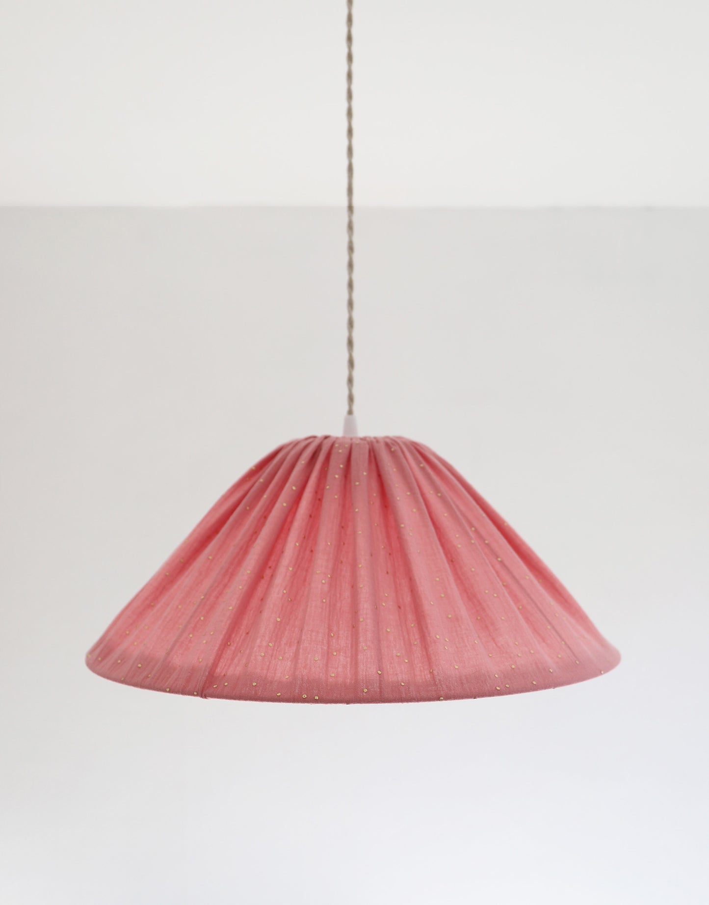 Suspension conique petit pois Malala "tiny dots"