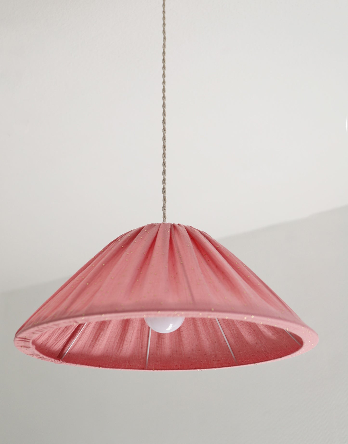 Suspension conique petit pois Malala "tiny dots"