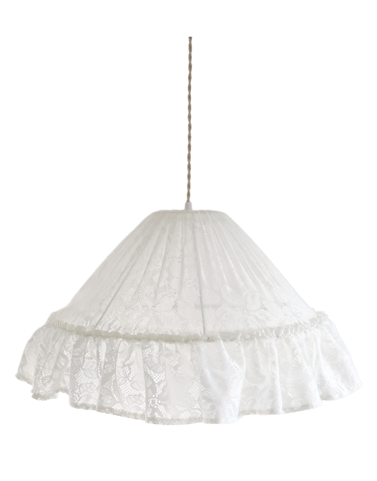 Suspension MARIE ERNESTINE — Dentelle blanche Style vintage